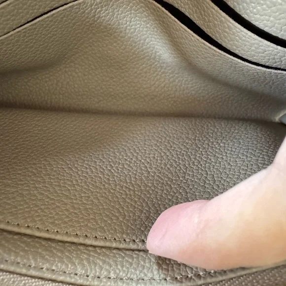 Louis Vuitton Monogram Empreinte Leather Sarah Wallet iw/ COA, Dust Bag & Box - Picture 14 of 16